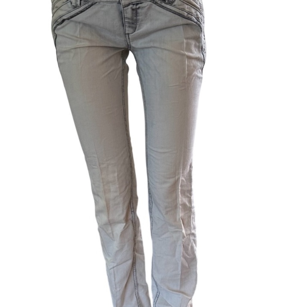 Stylish Gray Jeans